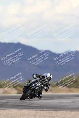 media/Nov-16-2025-Race Pace (Sun) [[8c5fa54630]]/Non Verified Riders (1st 20 Minutes)/5-Turn 15 (110pm)/